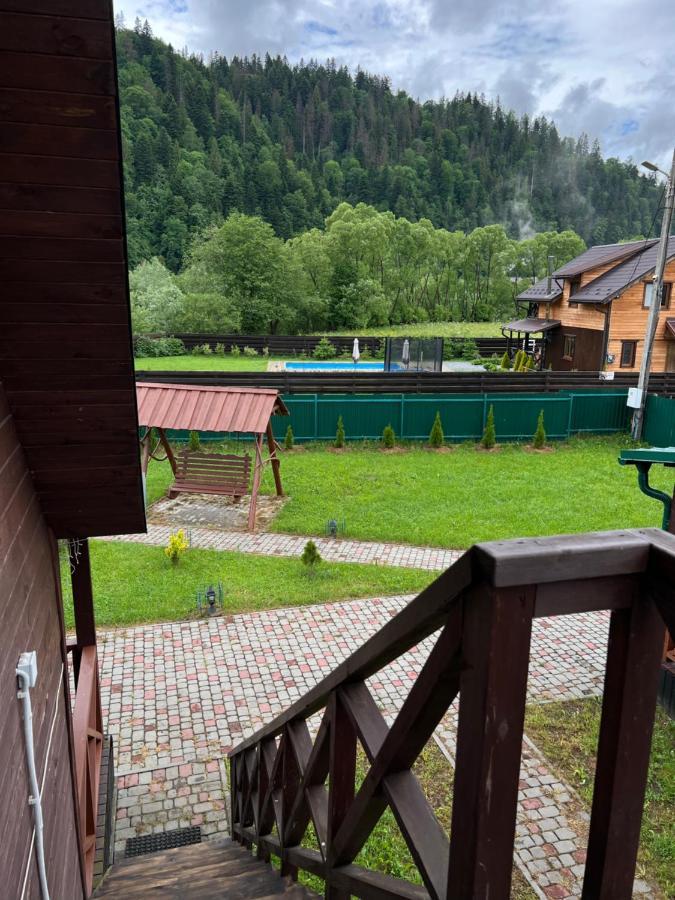 Veranda Mykulychyn Exterior foto