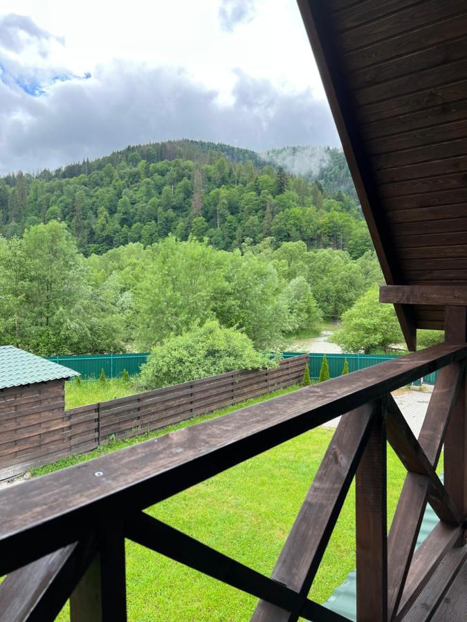 Veranda Mykulychyn Exterior foto